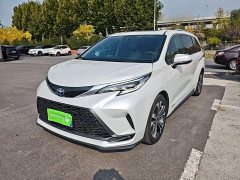 Toyota Gravia 2.5L Hybrid Premium Edition - photo 1
