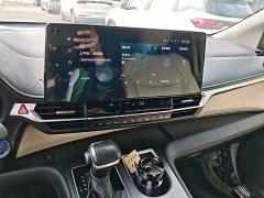 Toyota Gravia 2.5L Hybrid Premium Edition - photo 12