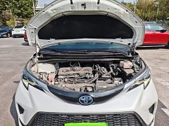 Toyota Gravia 2.5L Hybrid Premium Edition - photo 19