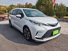Toyota Gravia 2.5L Hybrid Premium Edition - photo 3