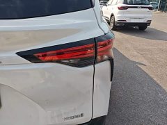 Toyota Gravia 2.5L Hybrid Premium Edition - photo 7