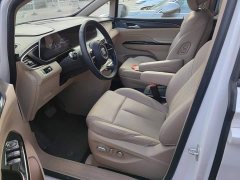 Buick GL8 New Energy Lusang Respect Edition - ფოტო 9