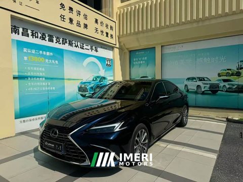 2025 Lexus ES 300h Premium Edition - автомобиль из Китая