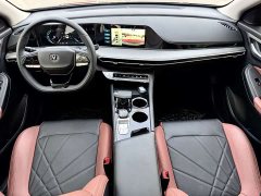Changan Eado PLUS Blue Whale NE 1.4T GDI DCT Luxury Edition - фото 8