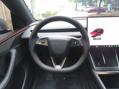 Tesla Model Y L Long Range All-Wheel Drive - фото 10