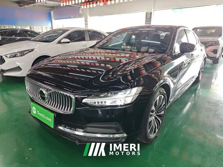 Volvo S90 B5 Intelligent Luxury Edition