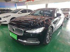 Volvo S90 B5 Intelligent Luxury Edition - фото 1