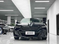 BMW 5 Series 530Li Luxury M Sport Package - photo 2