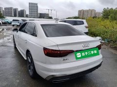 Audi A4L 40 TFSI Fashion Dynamic - ფოტო 4