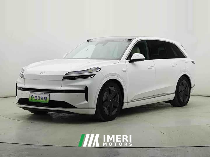 Nio Lerado L90 Max Six-Seater