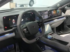 Voyah Lantu Zhaoguang PHEV AWD Ultra-Long Range Flagship - photo 4