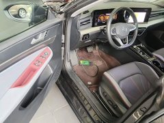 Volkswagen Lingdu L 280TSI DSG Dazzling Red Edition - фото 15