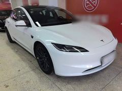 Tesla Model 3 Long Range All-Wheel Drive - фото 3