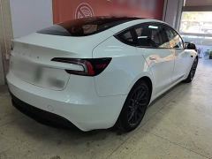 Tesla Model 3 Long Range All-Wheel Drive - фото 6