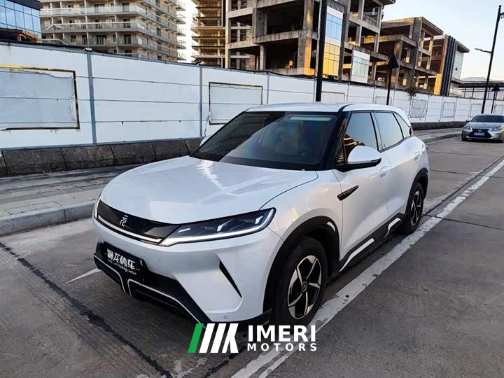 BYD Yuan UP 401KM Leading Edition - автомобиль из Китая