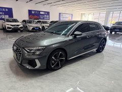 Audi A3 Sportback 35 TFSI Fashion Sport - фото 1