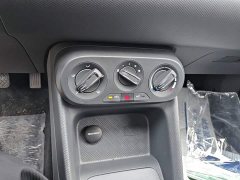 Wuling Hongguang New Energy Extended-Range Hybrid 50KM Practical Edition - ფოტო 12