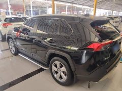 Toyota RAV4 2.0L CVT FWD Fashion Plus Edition - photo 4