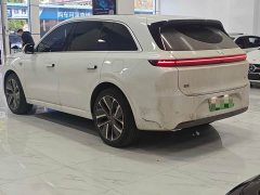 Li Auto L6 Pro - ფოტო 10