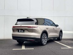 NIO ES8 75kWh Executive - ფოტო 4