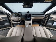 NIO ES8 75kWh Executive - ფოტო 8
