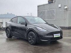 Tesla Model Y Facelift Rear-Wheel Drive - photo 4