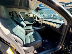 Tesla Model Y Rear-Wheel Drive - photo 13