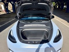 Tesla Model Y Rear-Wheel Drive - photo 15