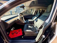 Tesla Model Y Rear-Wheel Drive - photo 9