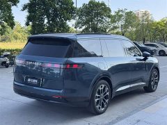 Lynk & Co 900 1.5T Ultra 6-Seater - ფოტო 9