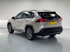 Toyota Wildland 2.0L CVT FWD Luxury Plus - photo 5