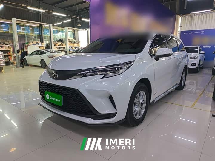 Toyota Gravia 2.5L Hybrid Comfort Edition - автомобиль из Китая