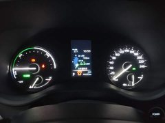 Toyota Gravia 2.5L Hybrid Comfort Edition - фото 11