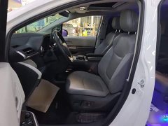 Toyota Gravia 2.5L Hybrid Comfort Edition - фото 14
