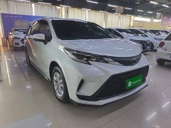 Toyota Gravia 2.5L Hybrid Comfort Edition - фото 3