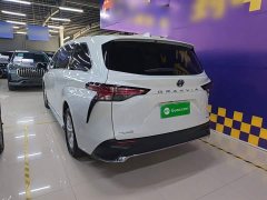 Toyota Gravia 2.5L Hybrid Comfort Edition - фото 4