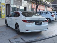 Toyota Camry Hybrid 2.5HG Premium Edition - фото 7