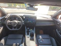 Lynk & Co 03 1.5T EM-F AM - фото 9