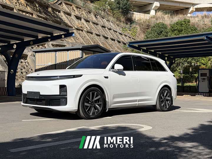 Li Auto L7 Pro - ავტომობილი ჩინეთიდან