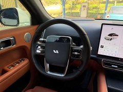 Li Auto L7 Pro - ფოტო 10