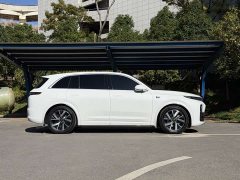 Li Auto L7 Pro - ფოტო 4