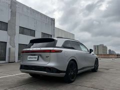 XPeng G9 725 Max - ფოტო 9