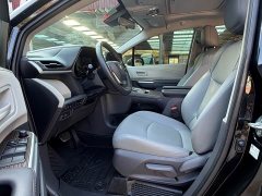 Toyota Gravia 2.5L Hybrid Comfort Edition - фото 10