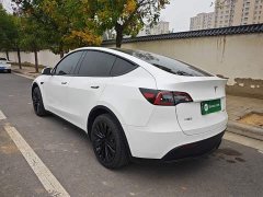 Tesla Model Y Facelift Rear-Wheel Drive - ფოტო 4