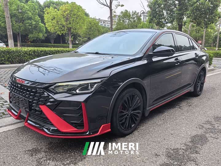 Dongfeng Yixuan MAX 1.5T Midnight Sharp Edition