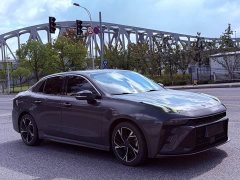 Lynk & Co 03 2.0T Diesel DCT Sport Plus - photo 3