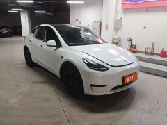 Tesla Model Y Rear-Wheel Drive - ფოტო 6