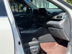 Toyota Crown Venza 2.5L HEV AWD Luxury - photo 11