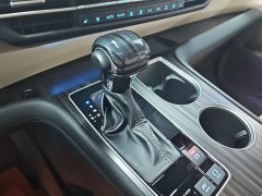 Toyota Gravia 2.5L Hybrid Premium Edition - photo 13