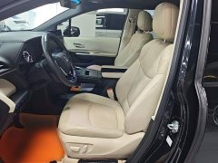 Toyota Gravia 2.5L Hybrid Premium Edition - photo 14